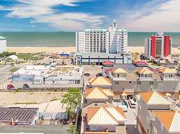 Coastal Destiny - Ocean View Balcony Elevator