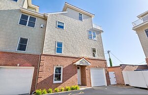 Coastal Destiny - Ocean View Balcony Elevator