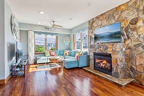 Coastal Destiny - Ocean View Balcony Elevator