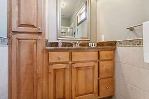 Coastal Destiny - Ocean View Balcony Elevator