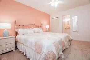 Beautiful Sea Gem - Condo 1 4 mi From Beach w Pool