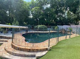 Pristine 1 Bed Cottage in Northern Suburbs - 2222