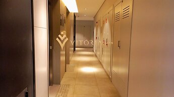 ELEGANCE SUÍTES FREI CANECA