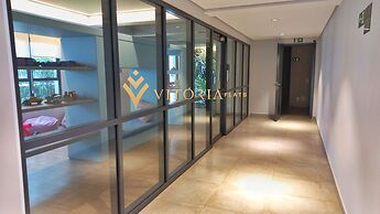 ELEGANCE SUÍTES FREI CANECA