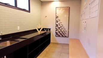 ELEGANCE SUÍTES FREI CANECA