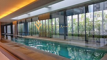 ELEGANCE SUÍTES FREI CANECA