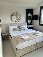 Zados Luxury Residence