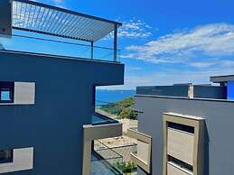 Zados Luxury Residence