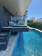 Zados Luxury Residence