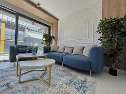 Zados Luxury Residence