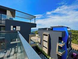 Zados Luxury Residence