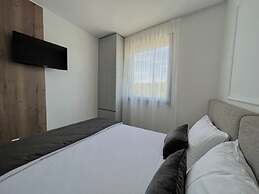 Zados Luxury Residence