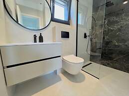 Zados Luxury Residence