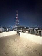 Cozy and Tranquil Rooftop Near Al Services 23