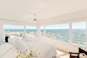 Oceana Suites Fontemar