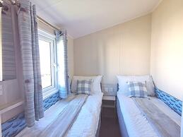 Sea Activities Golden Sands Beach Relax