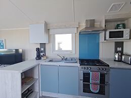 Sea Activities Golden Sands Beach Relax