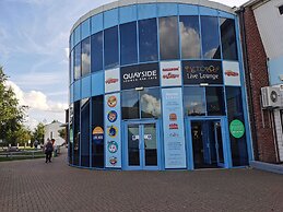 Sea Activities Golden Sands Beach Relax