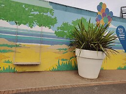 Sea Activities Golden Sands Beach Relax