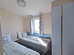 Sea Activities Golden Sands Beach Relax