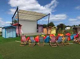 Sea Activities Golden Sands Beach Relax