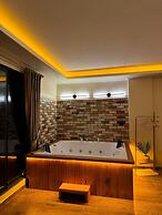 Valent Suit Bungalov