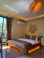 Valent Suit Bungalov