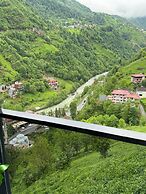 Valent Suit Bungalov