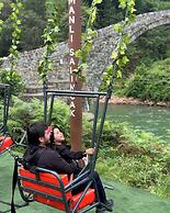 Valent Suit Bungalov