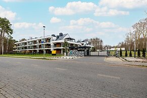 Apartment & Garden by Renters Prestige