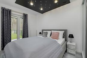 Apartment & Garden by Renters Prestige