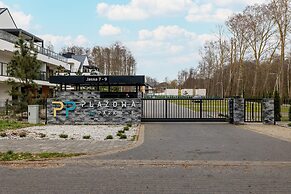 Apartment & Garden by Renters Prestige