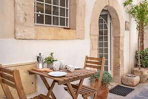 Il Cortile sul Vicolo Alla Giudecca
