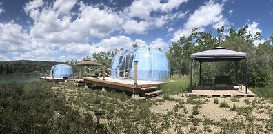 Glamping domes 4 with lake views