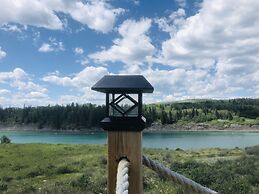 Glamping domes 4 with lake views