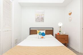 West Deco Boutique Apartments