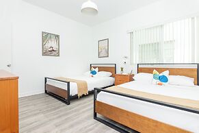 West Deco Boutique Apartments