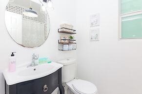 West Deco Boutique Apartments