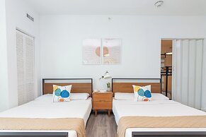 West Deco Boutique Apartments