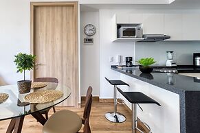 Forma Reforma by Mr. W