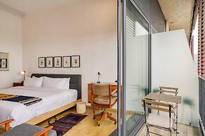 Forma Reforma by Mr. W