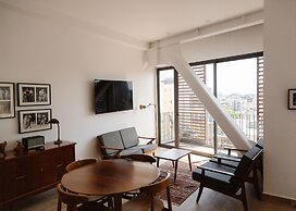 Forma Reforma by Mr. W