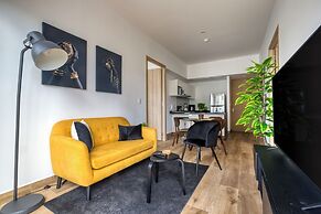 Forma Reforma by Mr. W