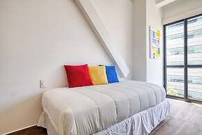 Forma Reforma by Mr. W