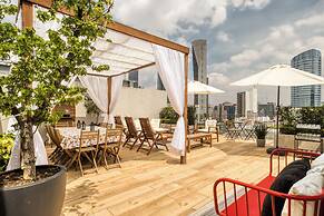 Forma Reforma by Mr. W