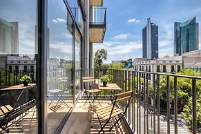 Forma Reforma by Mr. W