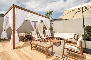 Forma Reforma by Mr. W