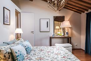 De Nobili Penthouse in Lucca