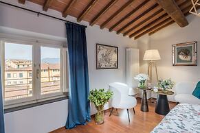 De Nobili Penthouse in Lucca