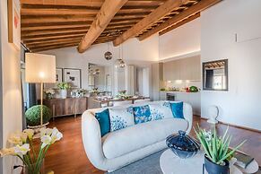 De Nobili Penthouse in Lucca